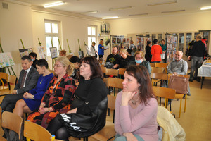  (photo)