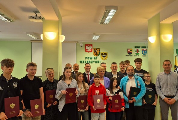 Stypendia Sportowe Starosty Wałbrzyskiego przyznane